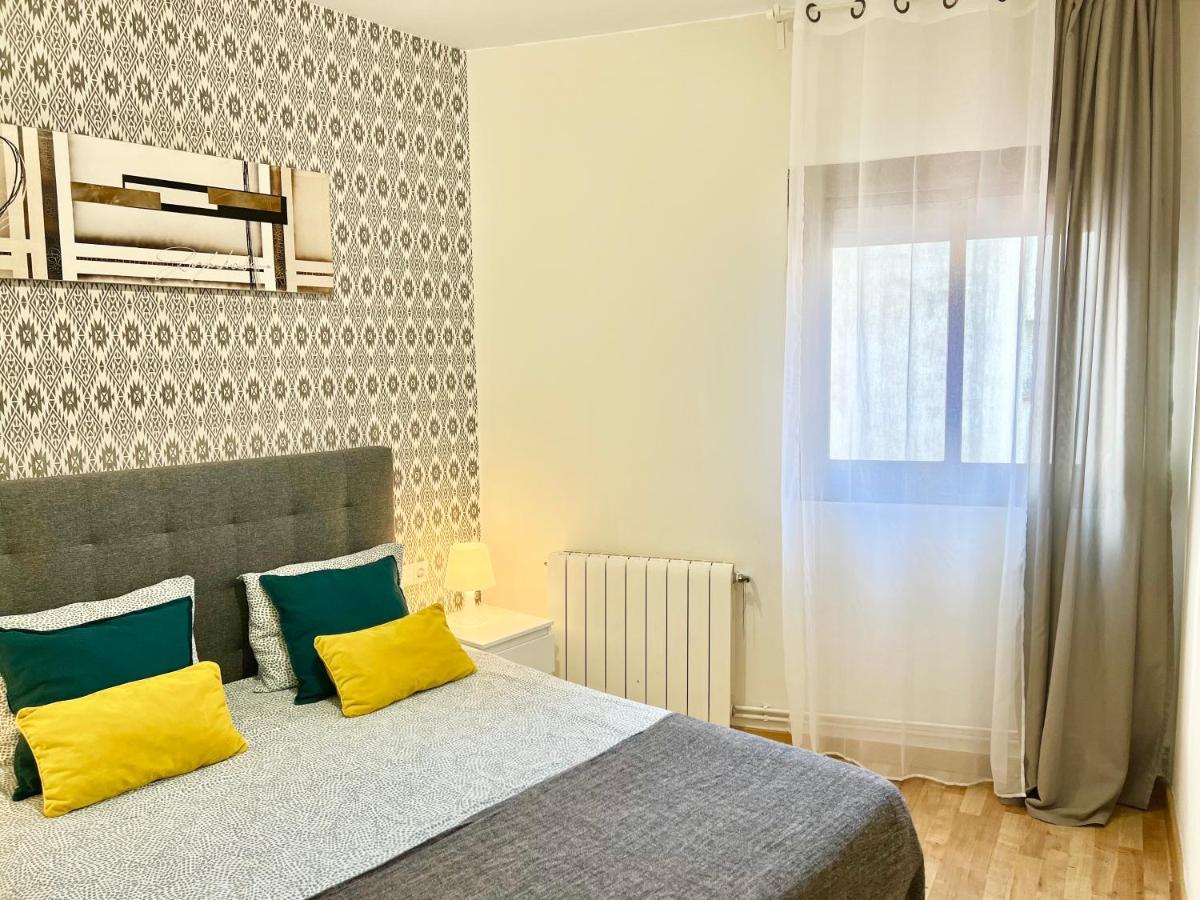 Comfortable Renovated Flat, Wifi! Бадалона Екстериор снимка