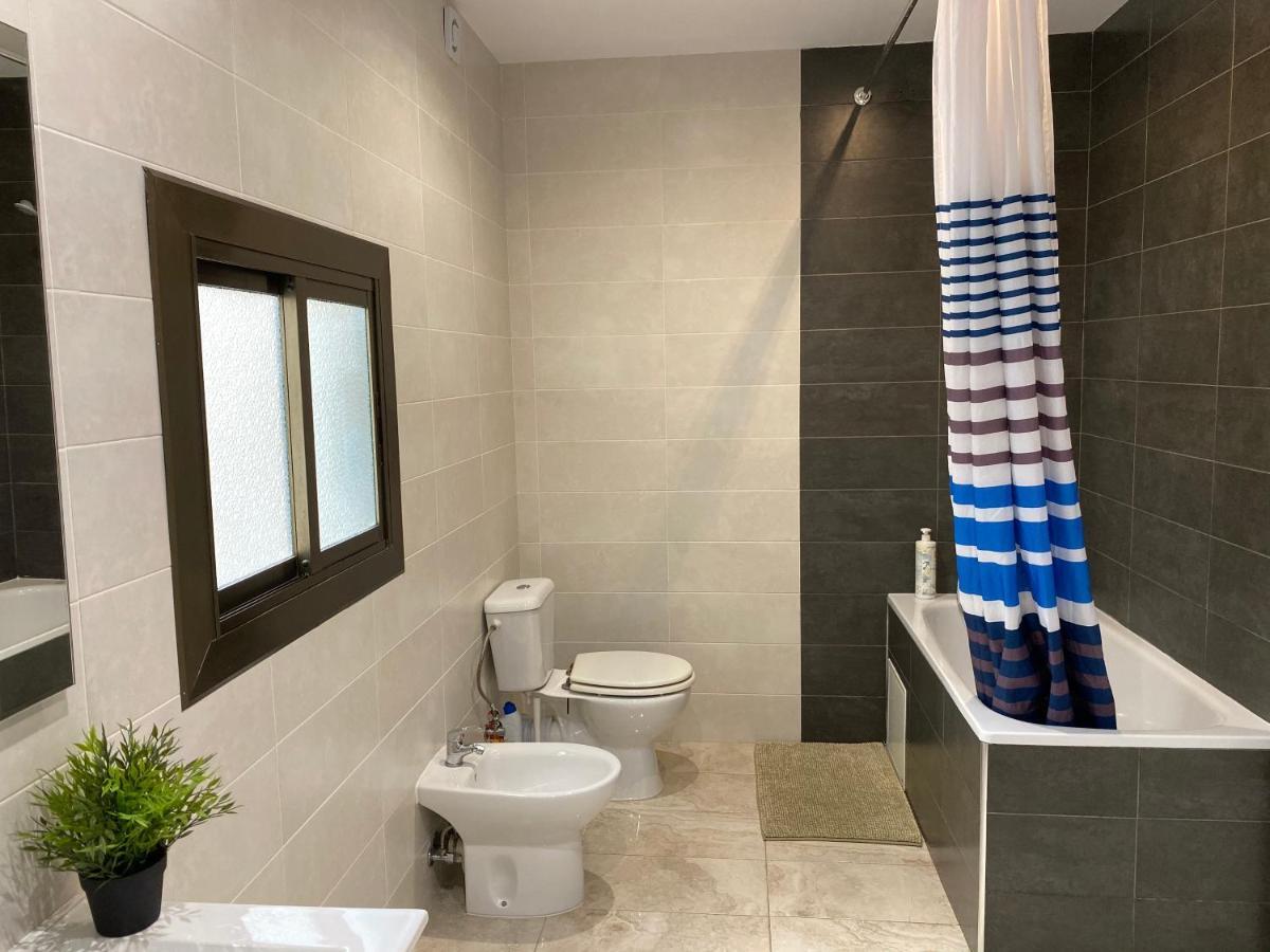 Comfortable Renovated Flat, Wifi! Бадалона Екстериор снимка